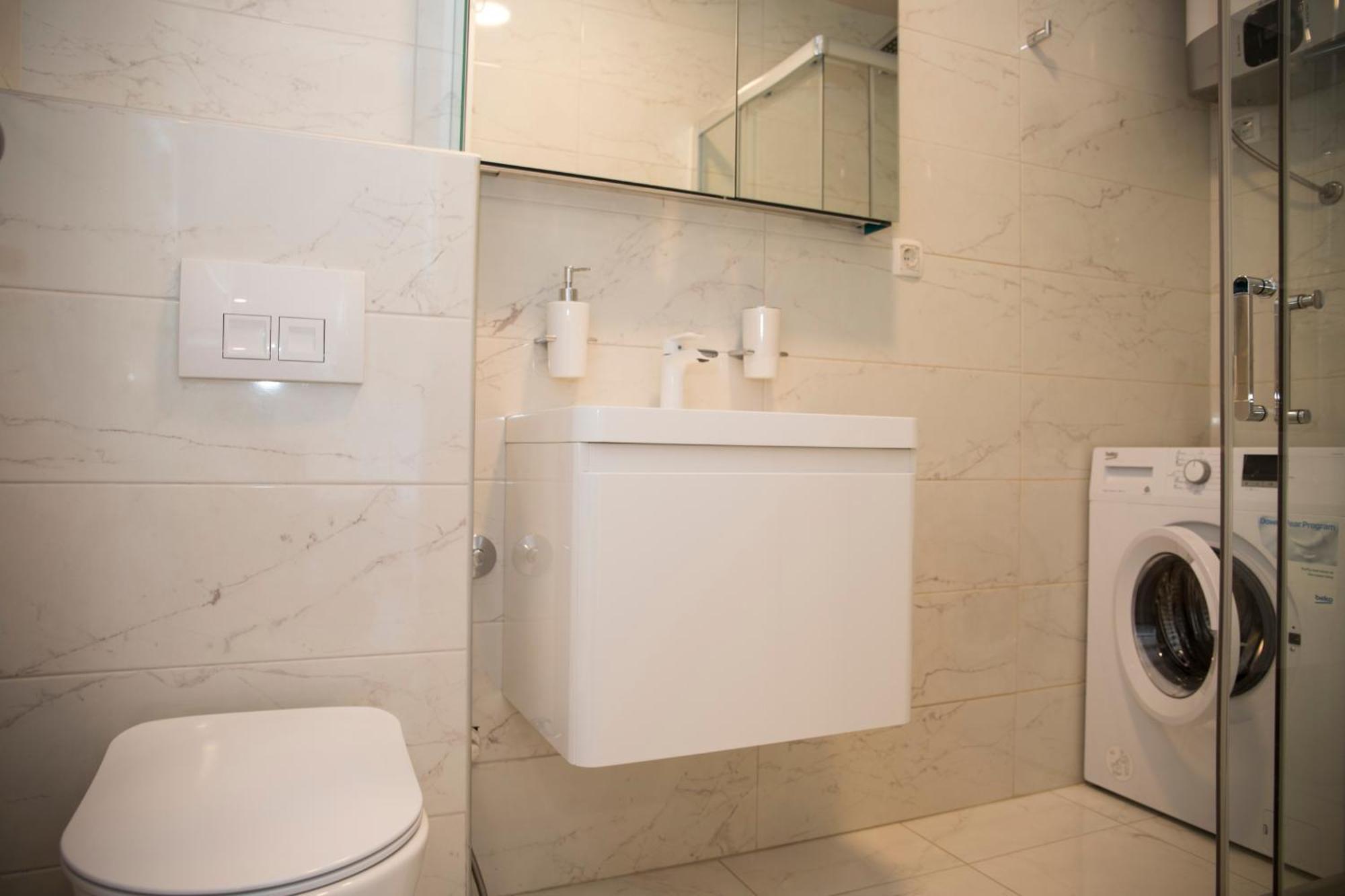Kovac Riverfront Apartments Mostar Exterior photo